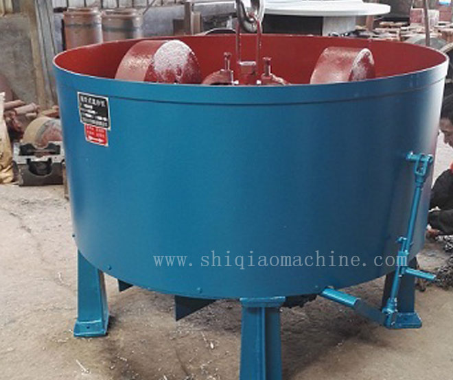 S125辗轮式混砂机